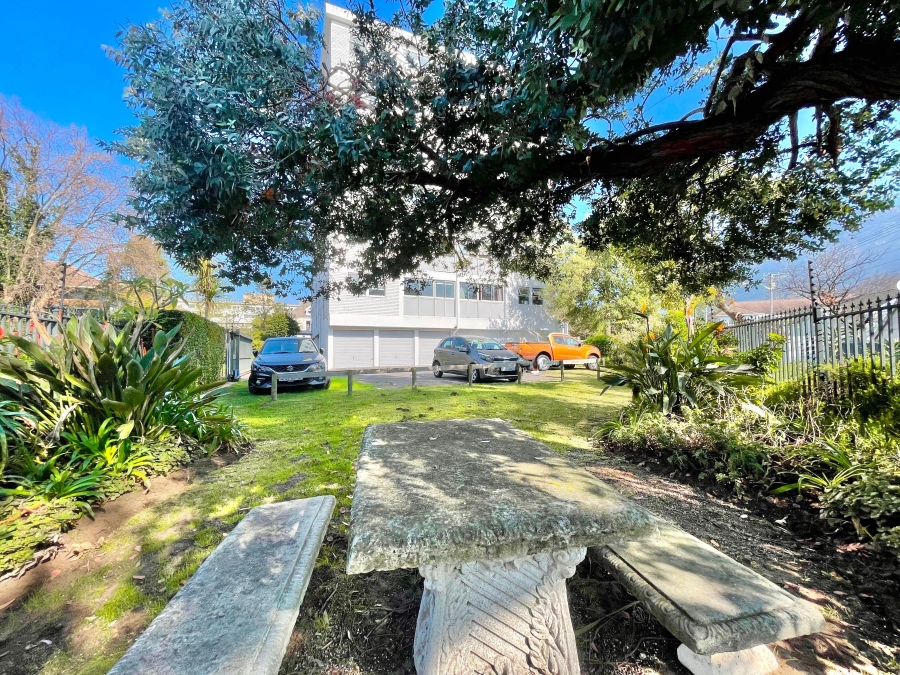 1 Bedroom Property for Sale in Rondebosch Western Cape